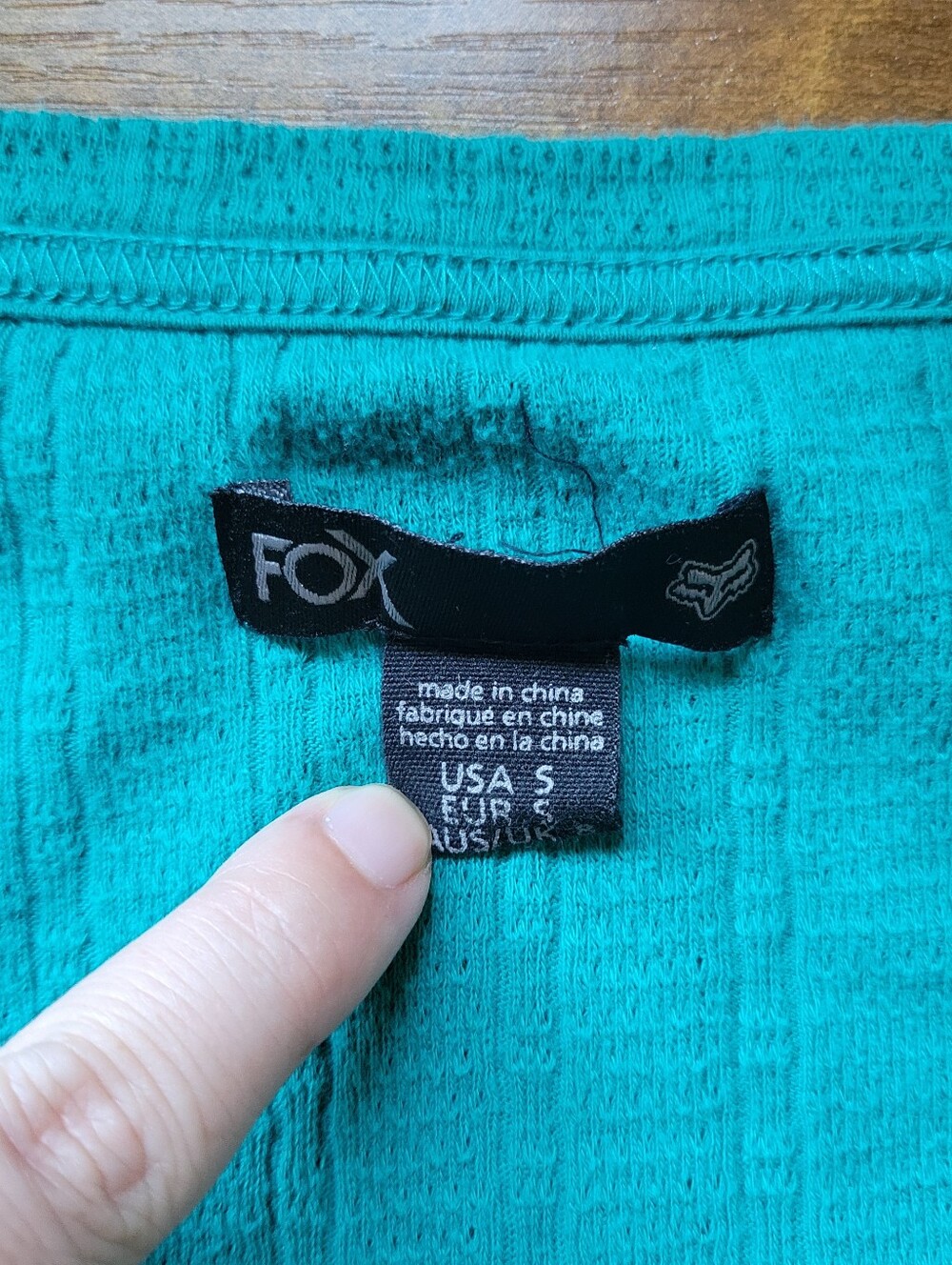 FOX Short Sleeve Knit Henley Shirt Round Neck Teal Women's Small - Picture 5 of 7
